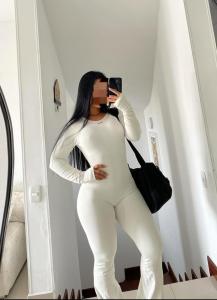 655699529: Chica busca chico en Cantabria