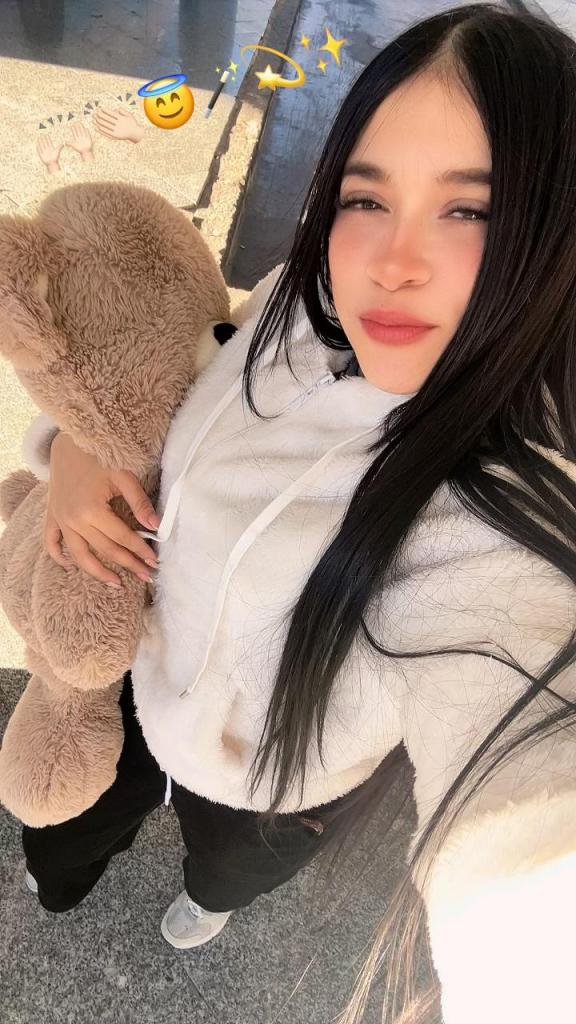 604292341: Chica busca chico en Almería