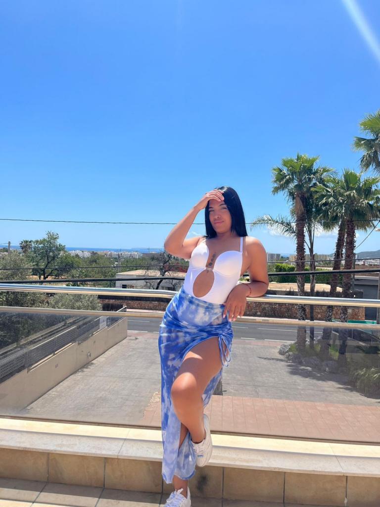 612288677: Chica busca chico en Valencia