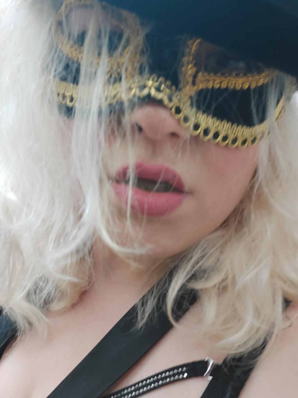 Chica busca chico en Burgos: 