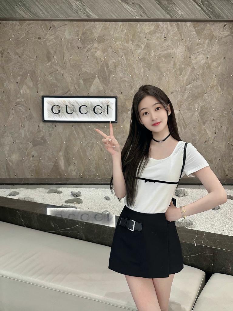 613457404: Chica busca chico en Valencia