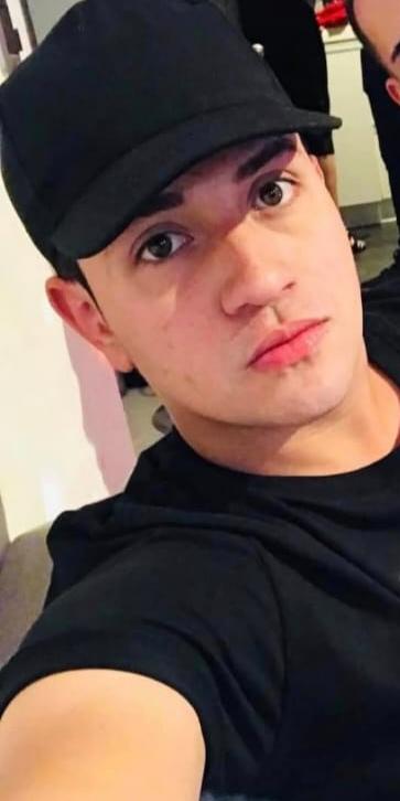 632223037: Chico busca chica en Valencia