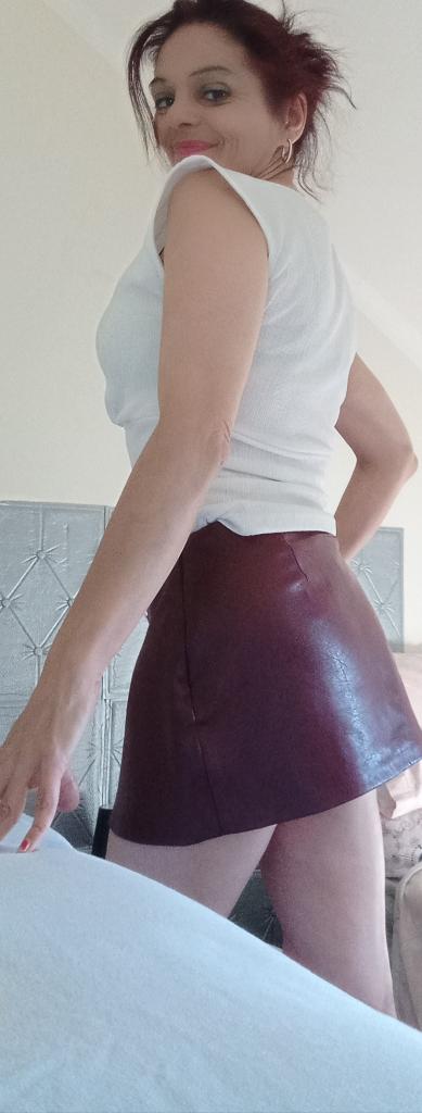 685550910: Chica busca chico en Pontevedra