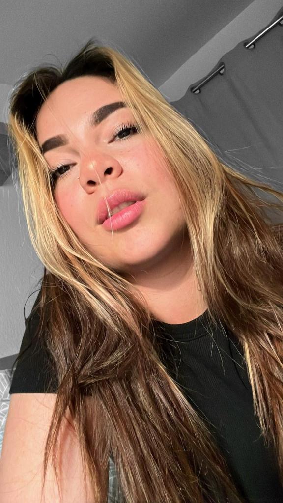 624441631: Chica busca chico en Ibiza