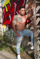 672588241: Chico busca chica en Sevilla