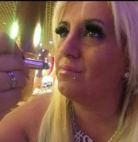 622899309: Chica busca chico en Granada