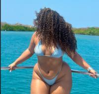 673145471: Chica busca chico en Barcelona