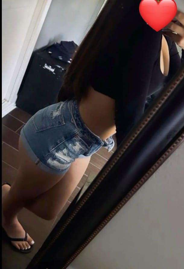 672877703: Chica busca chico en La Coruña