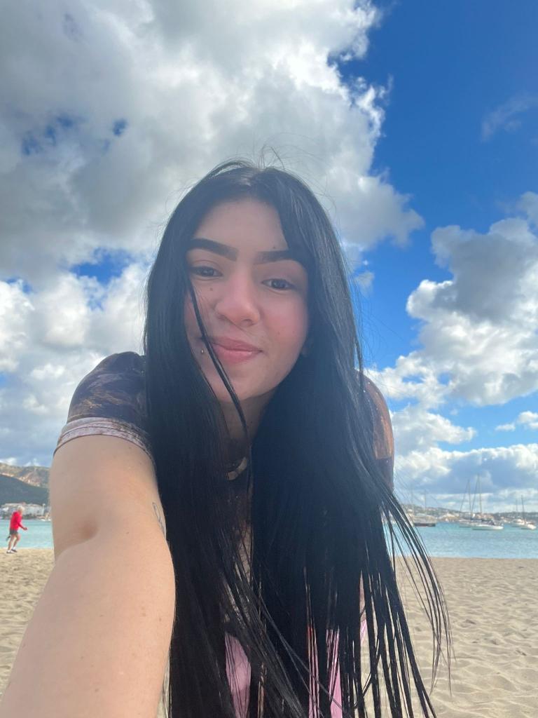 Chica busca chico en Mallorca: 