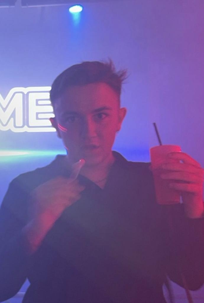 Chico busca chica en Salamanca: 