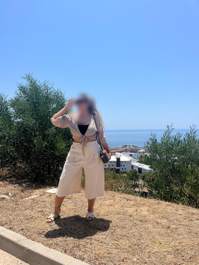 610044251: Chica busca chico en Granada