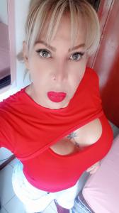 673528676: Transexual en Gerona