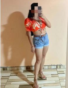 632762563: Chica busca chico en Sevilla