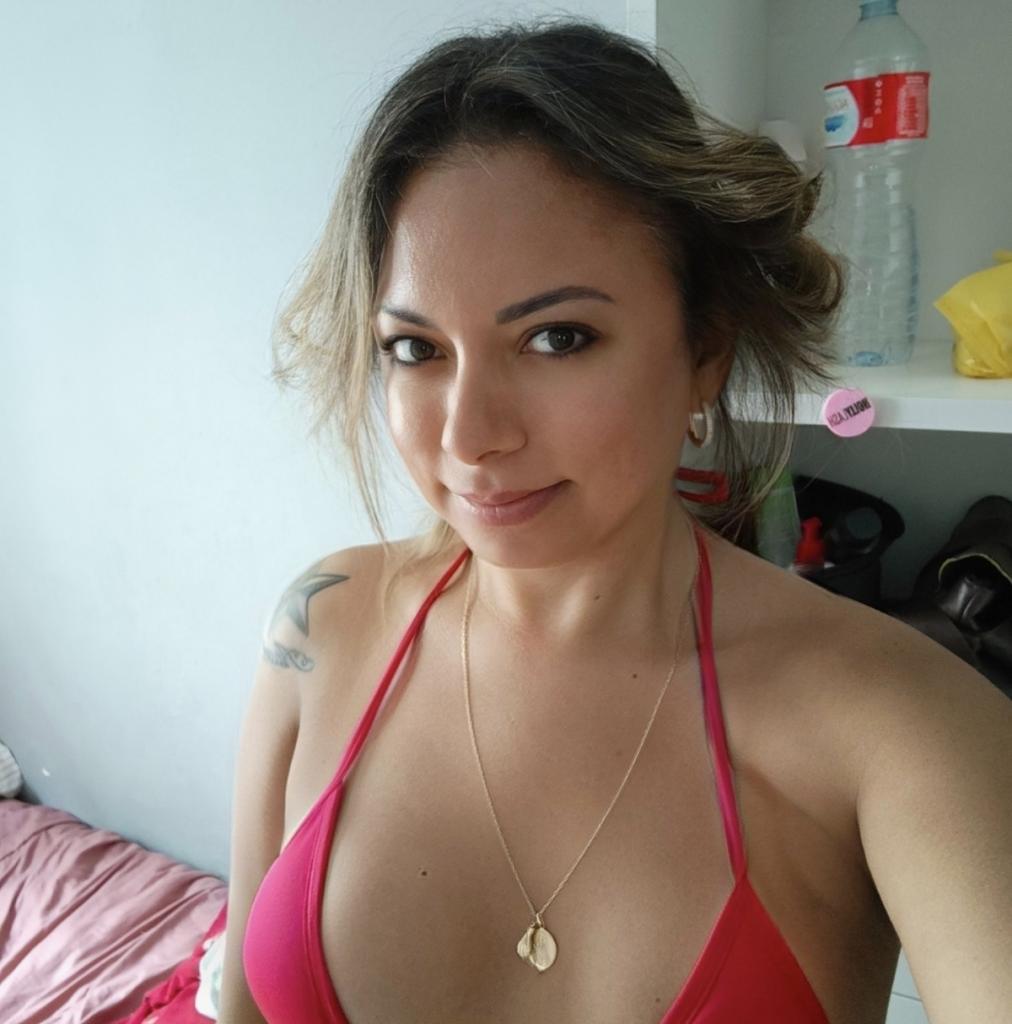 657799485: Transexual en La Coruña