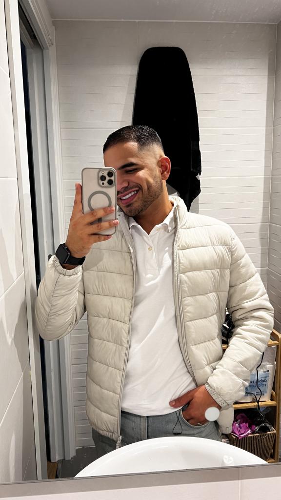 Chico busca chica en Sevilla: Chico busca chica