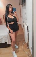 647954833: Chica busca chico en Barcelona