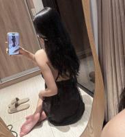 667704877: Chica busca chico en Barcelona