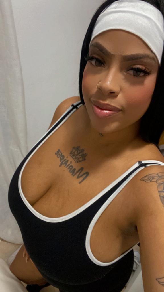 613898305: Chica busca chico en Alicante