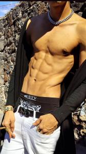 Chico busca chica en Tenerife: 