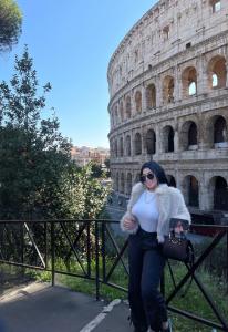 671124928: Chica busca chico en Madrid