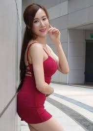 631643981: Chica busca chico en Barcelona