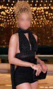 613456867: Chica busca chico en Ibiza