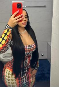 Chica busca chico en Barcelona: 