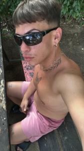 Chico busca chica en Málaga: 