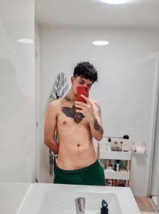 678532891: Chico busca chica en Zaragoza