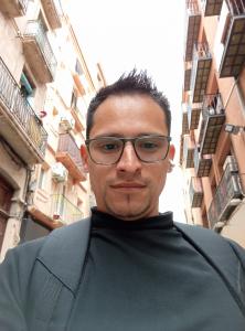 602702717: Chico busca chica en Tarragona