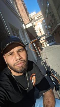 Chico busca chica en Valencia: 