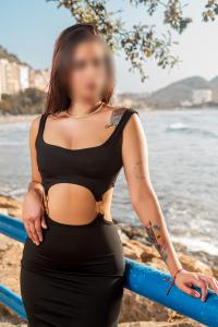 633368811: Chica busca chico en Sevilla