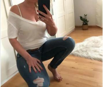 Chica busca chico en La Coruña: 