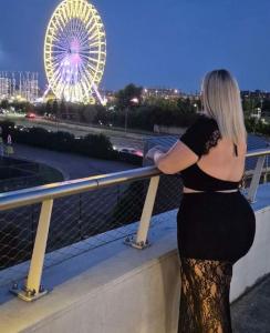 Chica busca chico en Madrid: 