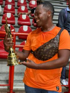 Chico busca chica en Murcia: 