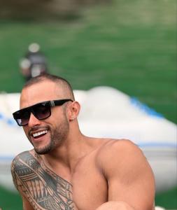 Chico busca chica en Guipúzcoa: 