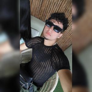 678532891: Chico busca chica en Zaragoza