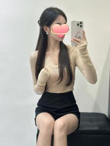 678888675: Chica busca chico en Madrid