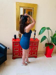 603191945: Chica busca chico en Madrid