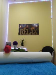 659981677: Chica busca chico en Barcelona