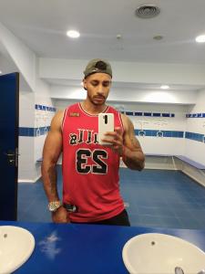 Chico busca chica en Vizcaya: 