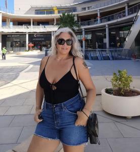 643136311: Chica busca chico en Castellón