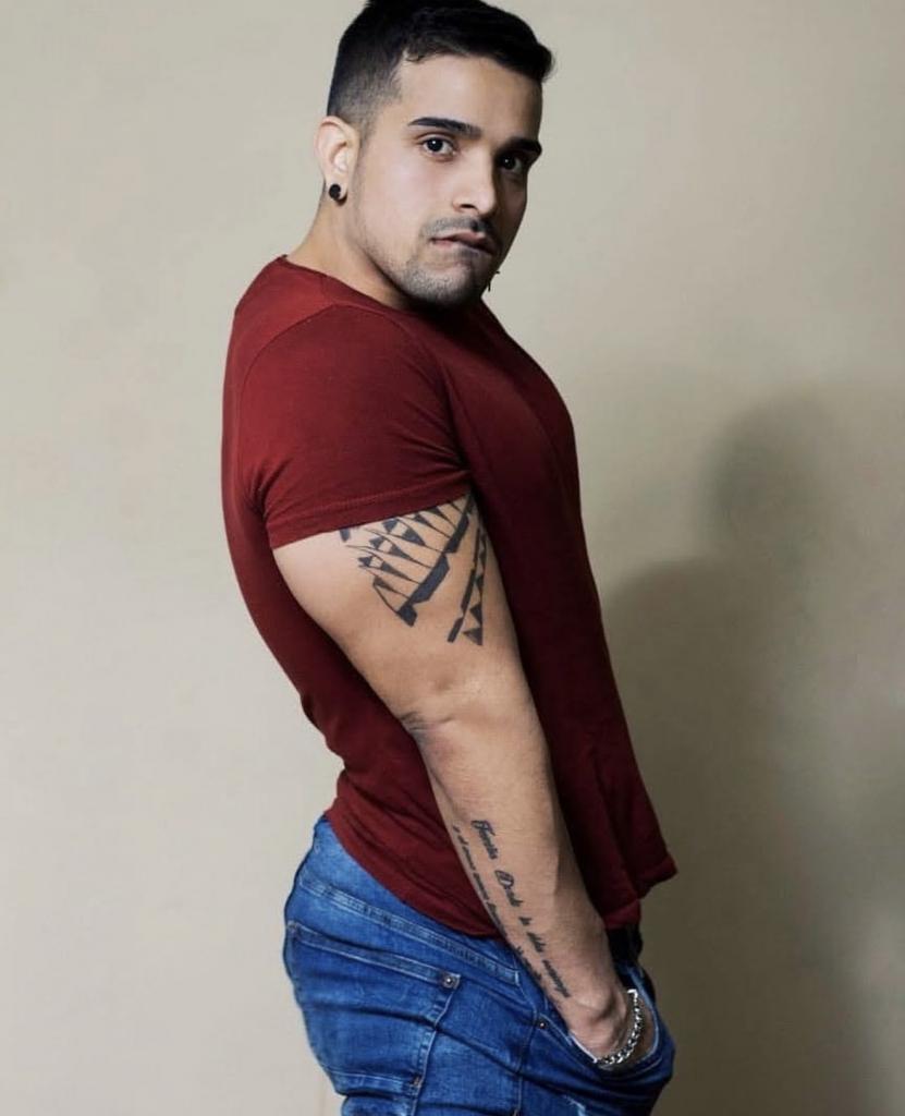 627048822: Chico busca chica en Madrid