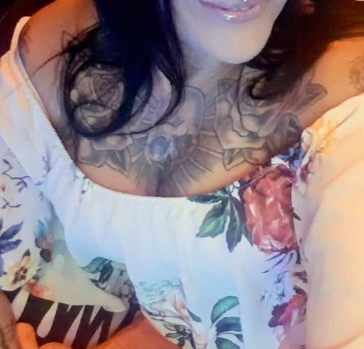 Chica busca chico en Cádiz: 