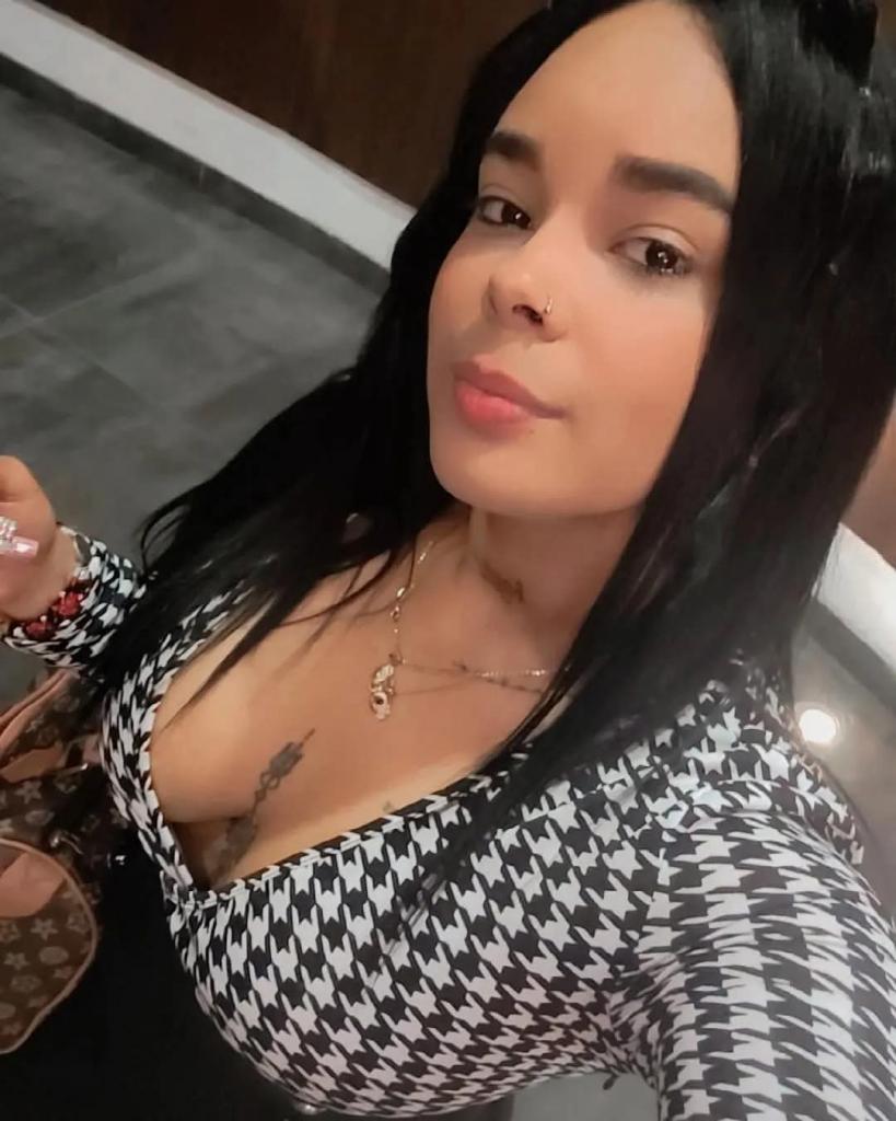 Chica busca chico en Murcia: 