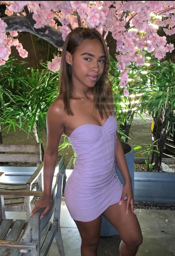 642794531: Chica busca chico en Málaga