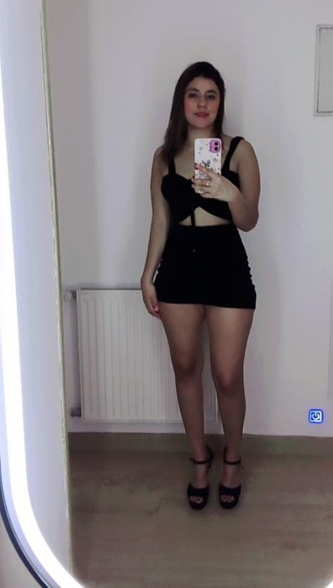 667602221: Chica busca chico en Madrid