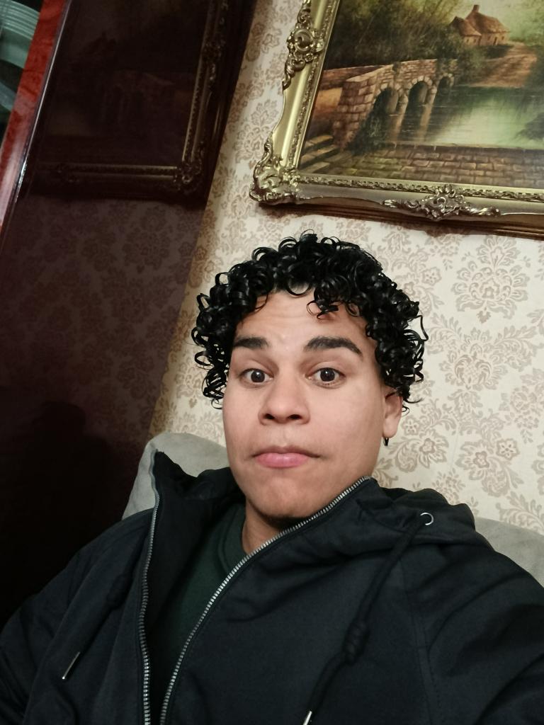 Chico busca chica en Alicante: 