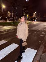 663147482: Chica busca chico en Málaga