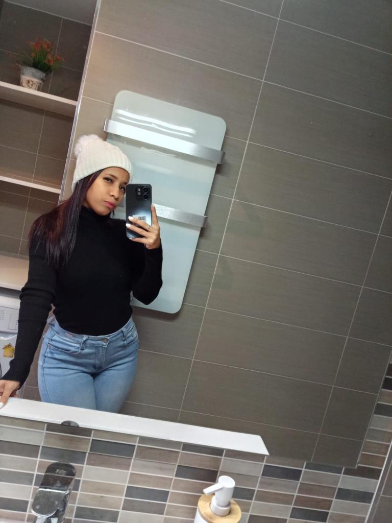 Chica busca chico en Asturias: 